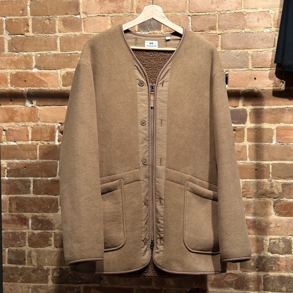 Uniqlo Tan Lightweight Shirt Jacket with Classic Design